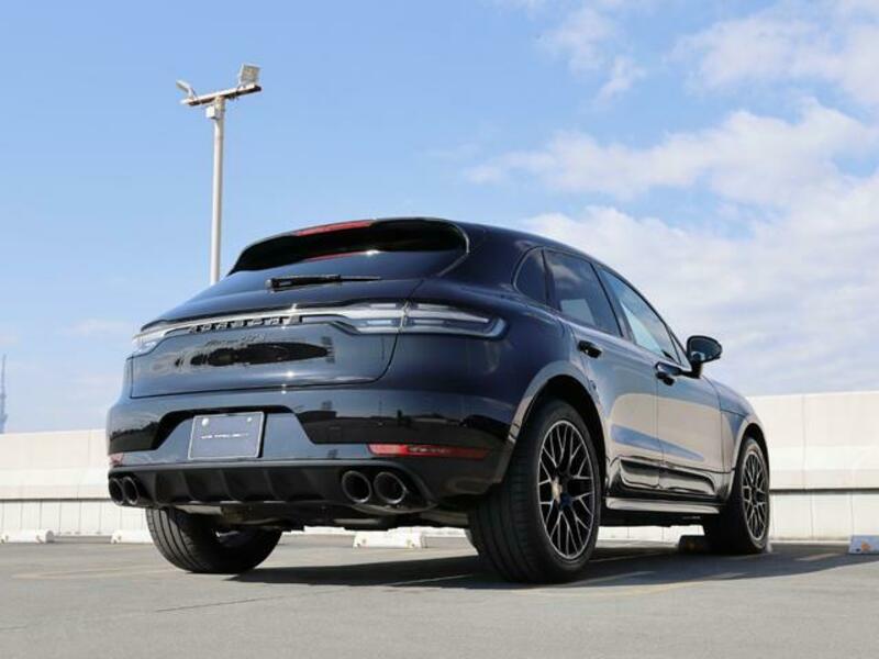 MACAN