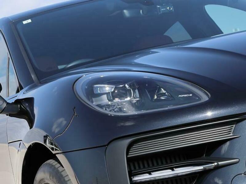 MACAN