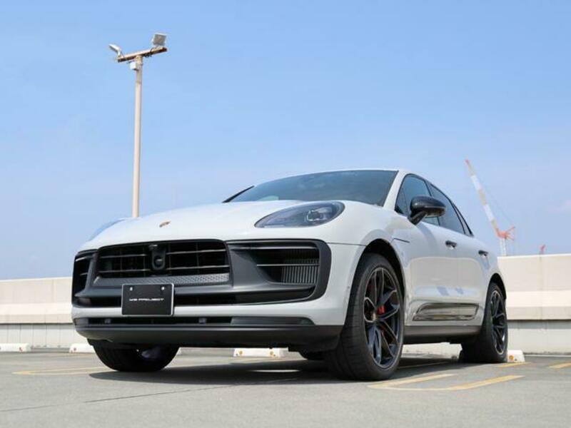 MACAN