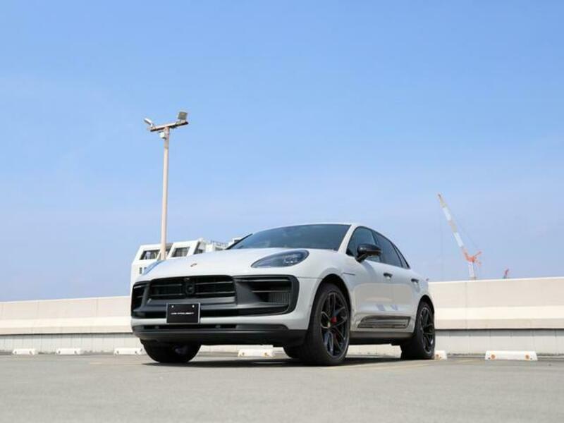 MACAN