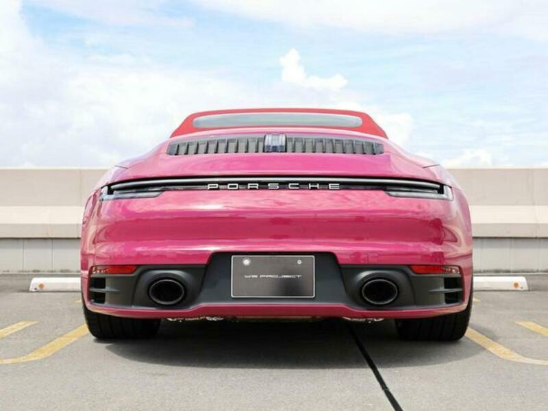 911