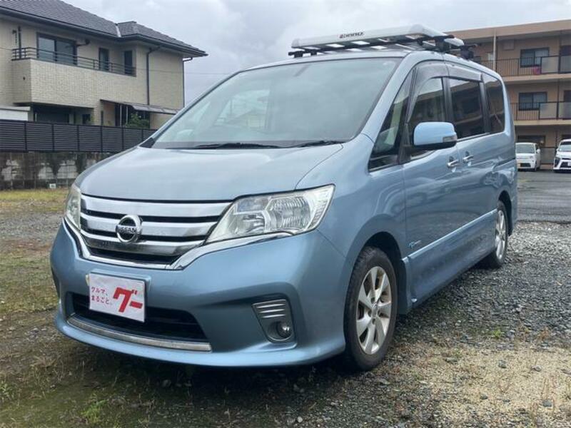 NISSAN SERENA