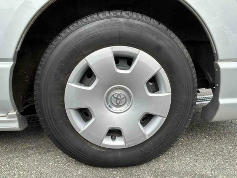 HIACE VAN