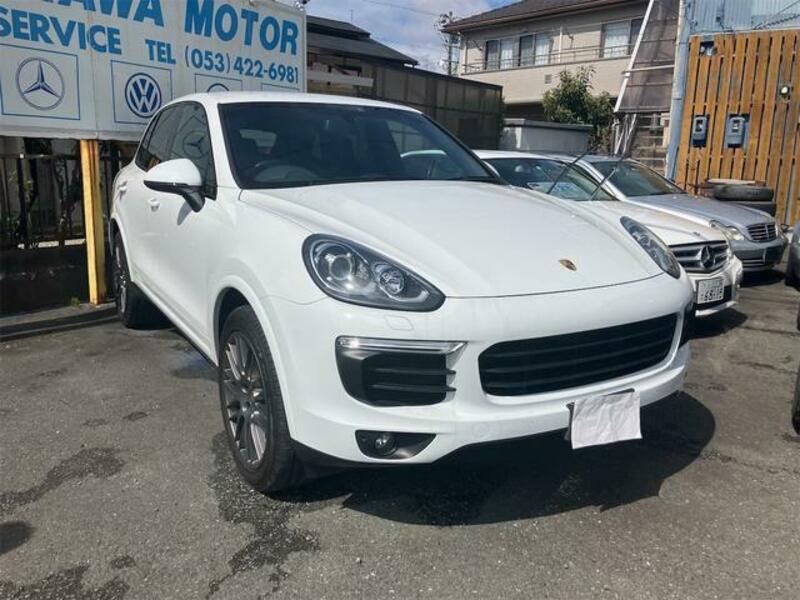 PORSCHE CAYENNE