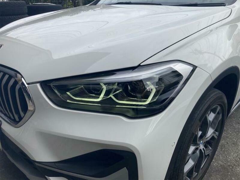 X1