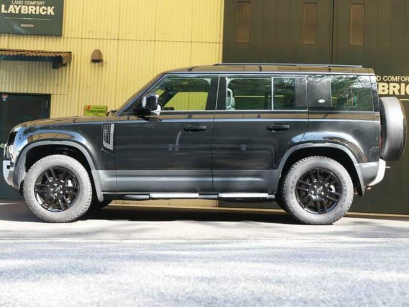 DEFENDER