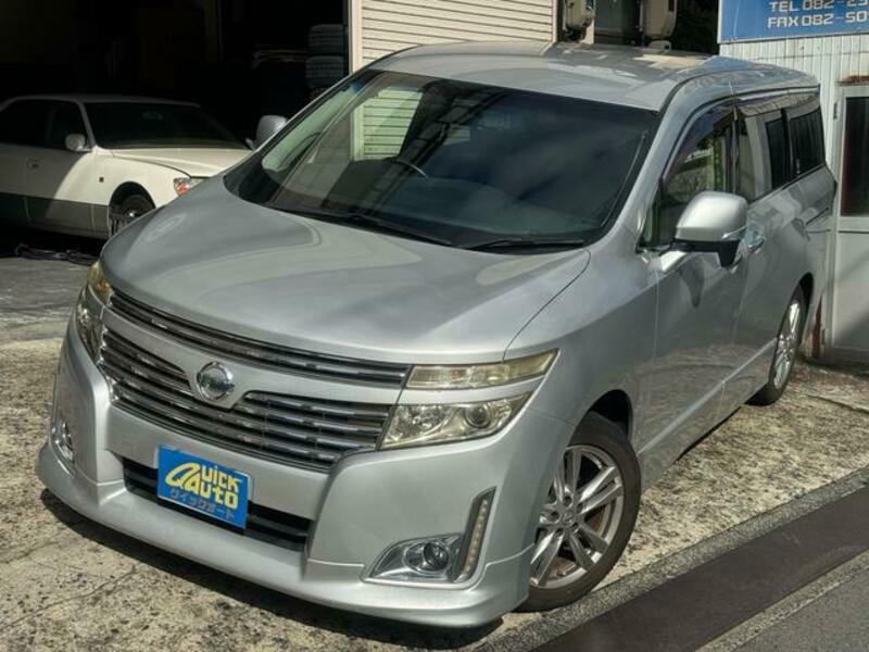 NISSAN ELGRAND