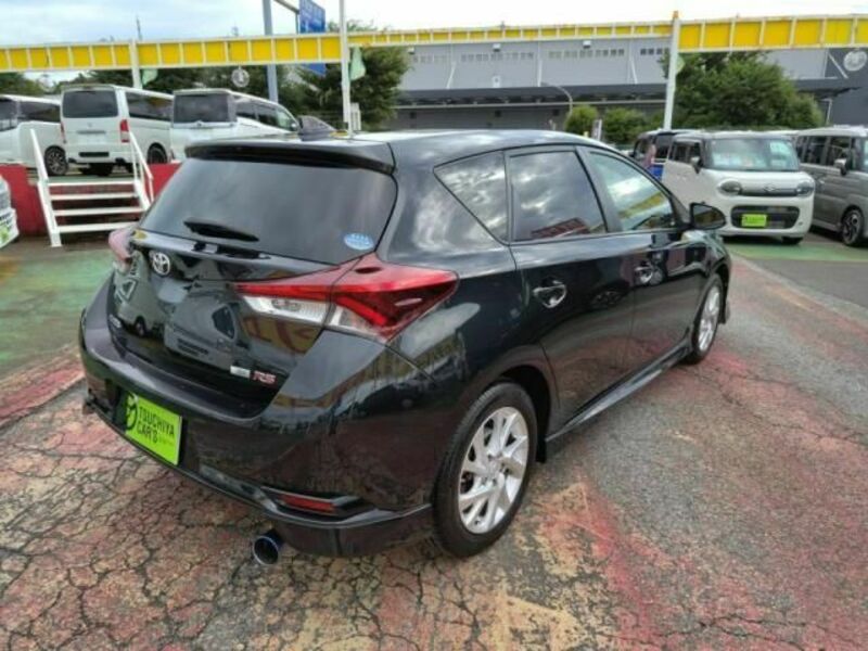 AURIS