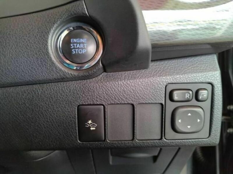 AURIS