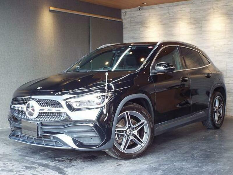MERCEDES-BENZ GLA CLASS