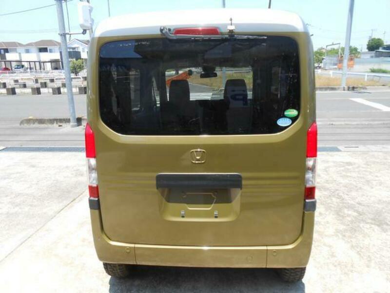 N-VAN