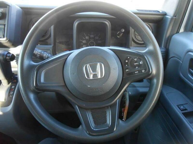 N-VAN