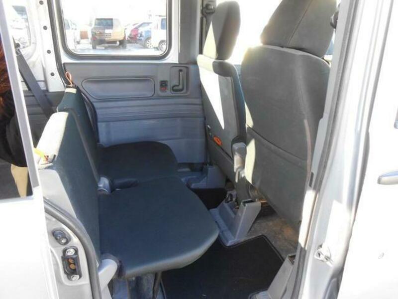 N-VAN