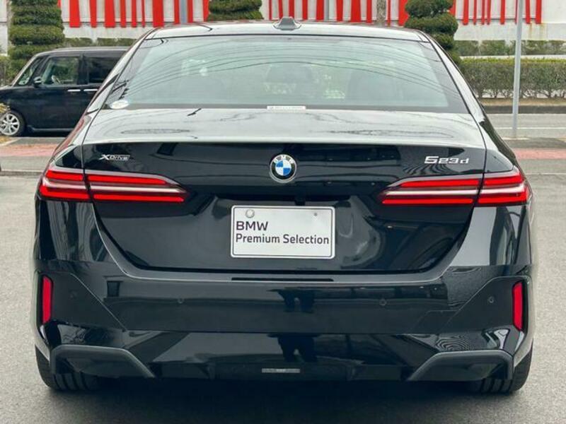 5 SERIES
