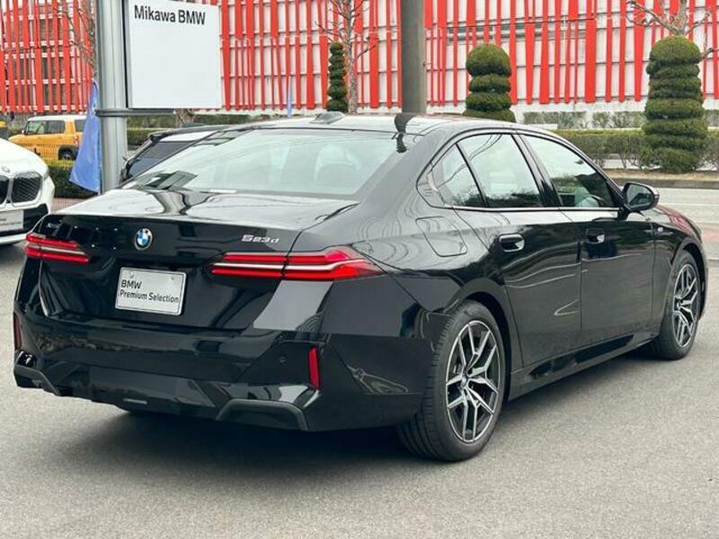5 SERIES