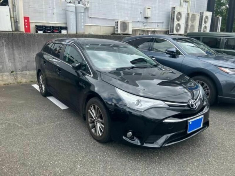 TOYOTA AVENSIS WAGON