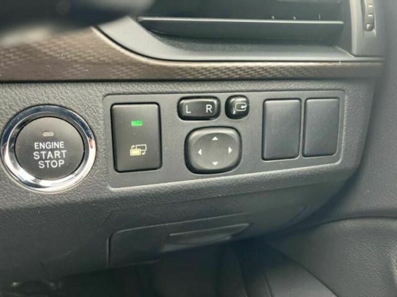 AVENSIS WAGON