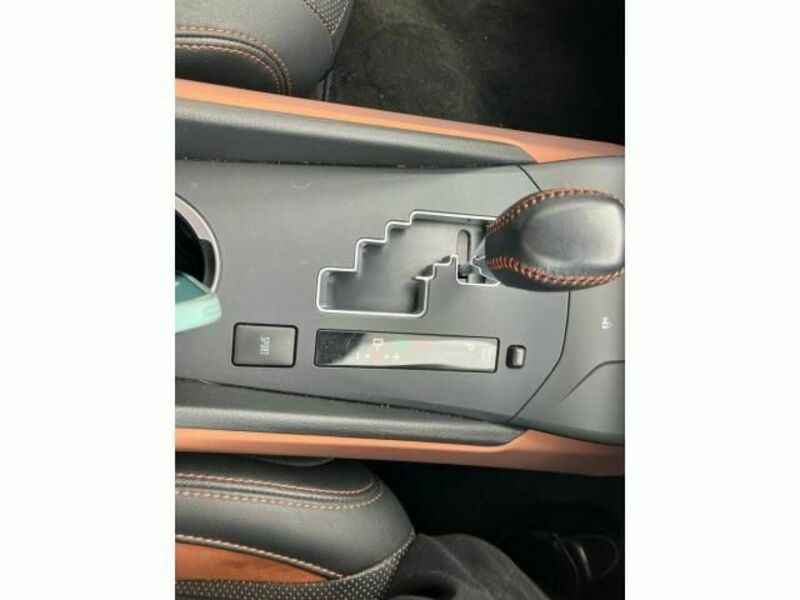 AVENSIS WAGON