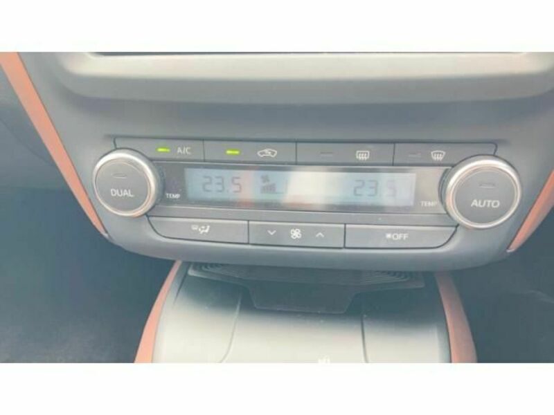 AVENSIS WAGON