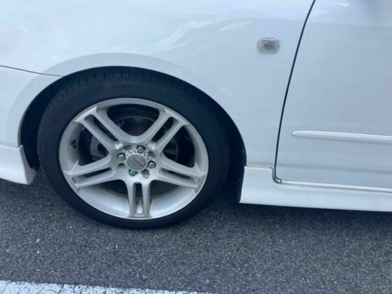 COROLLA FIELDER