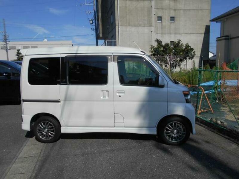 ATRAI WAGON