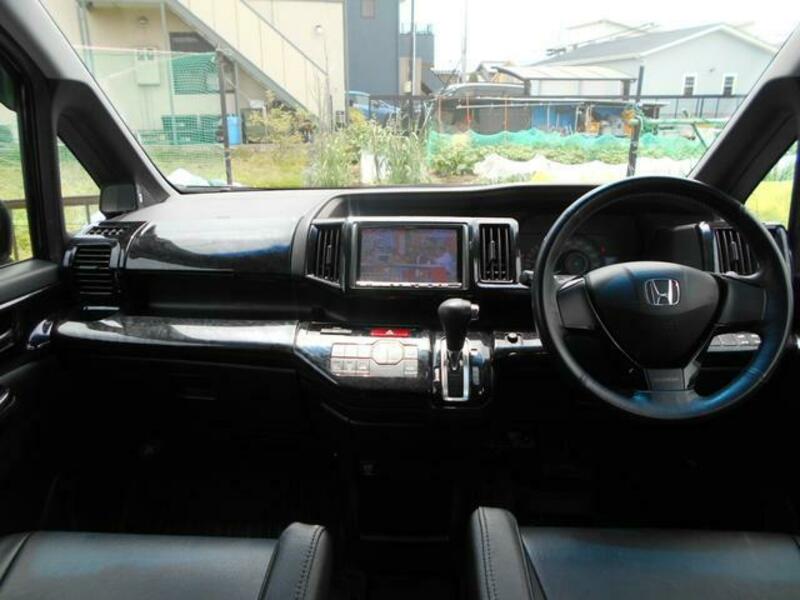 STEPWAGON SPADA