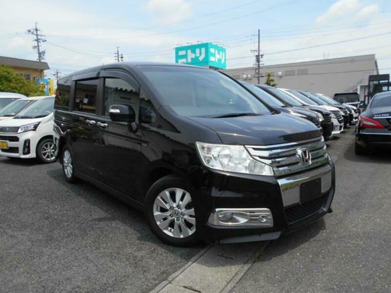 HONDA STEPWAGON SPADA