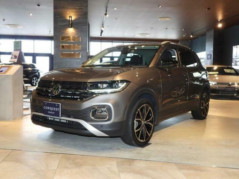 T CROSS