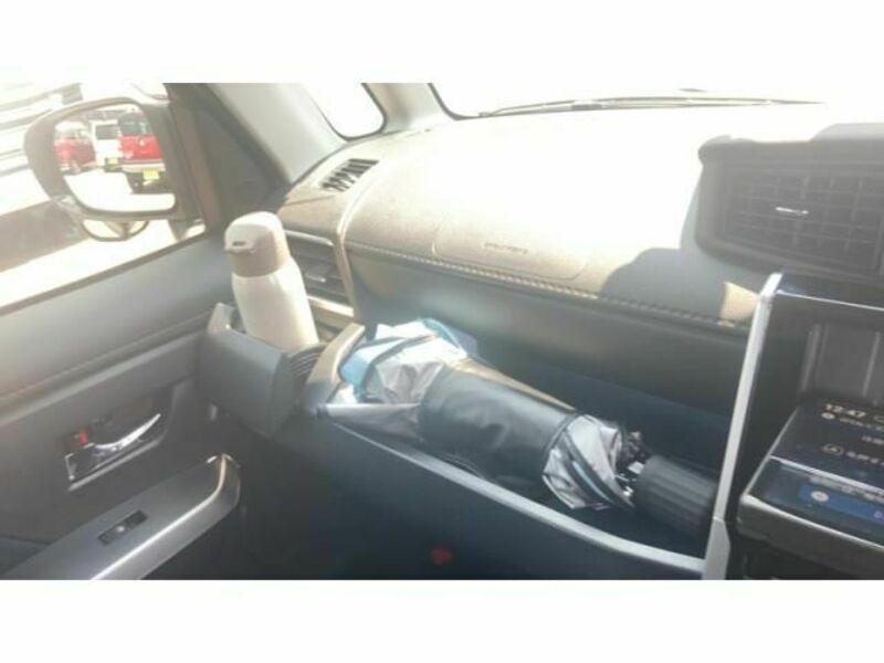 ROOMY
