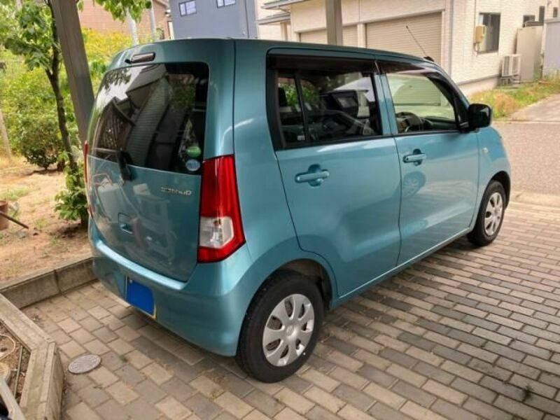 WAGON R