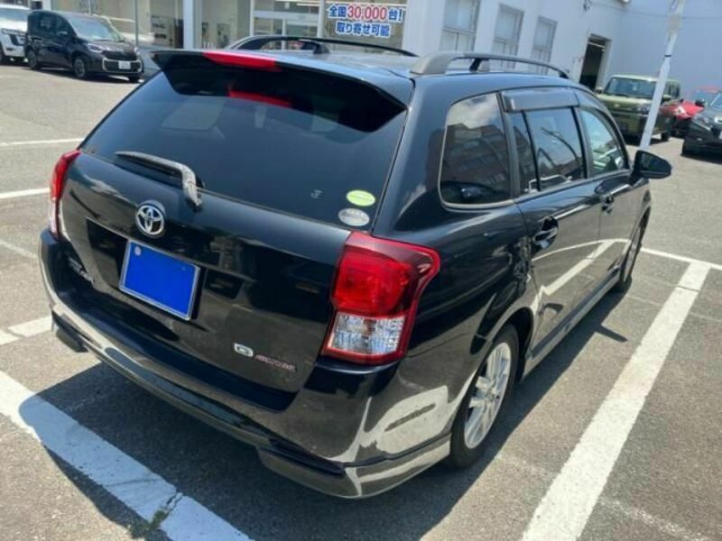 COROLLA FIELDER