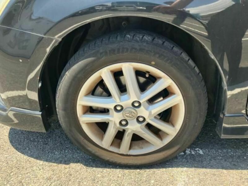 COROLLA FIELDER