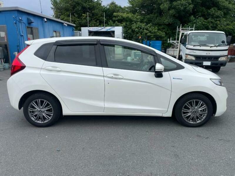 FIT HYBRID
