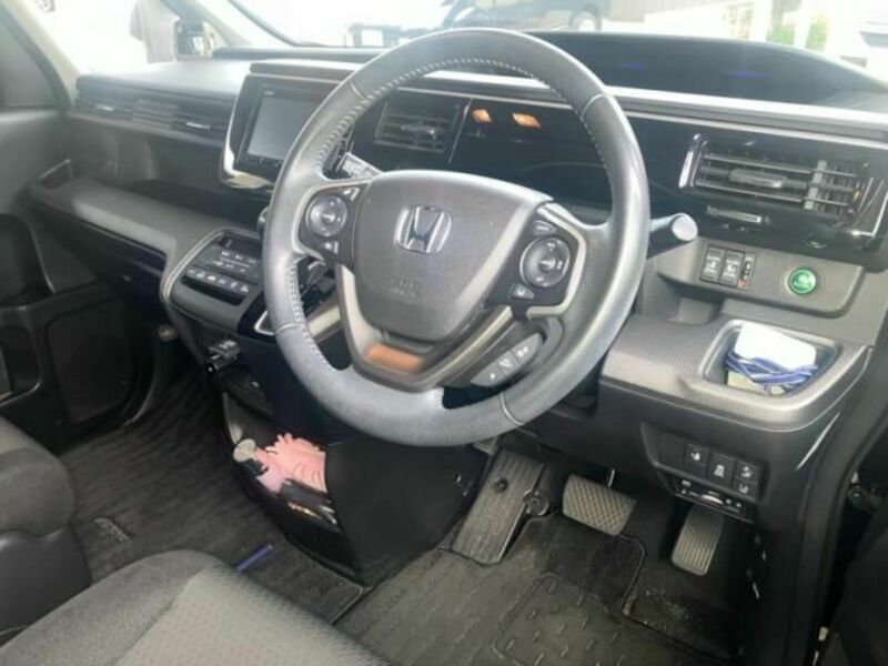 STEPWAGON SPADA