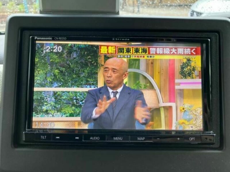 N BOX