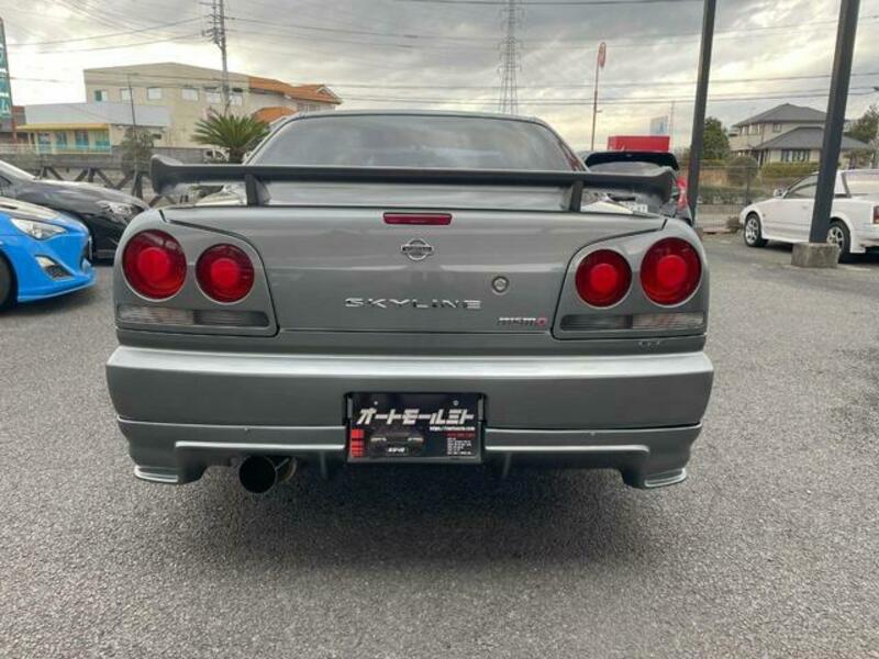 SKYLINE
