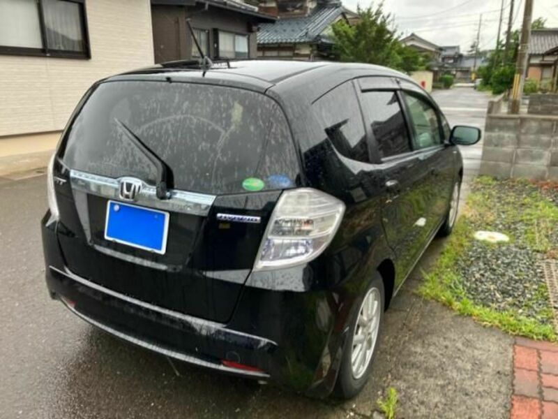 FIT HYBRID