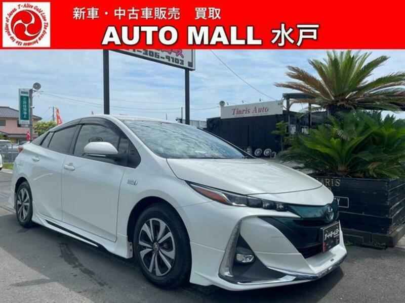 TOYOTA PRIUS PHV