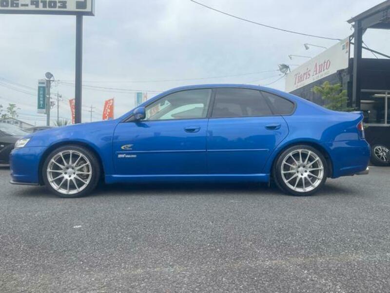 LEGACY B4