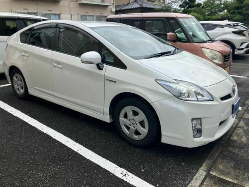 PRIUS-0
