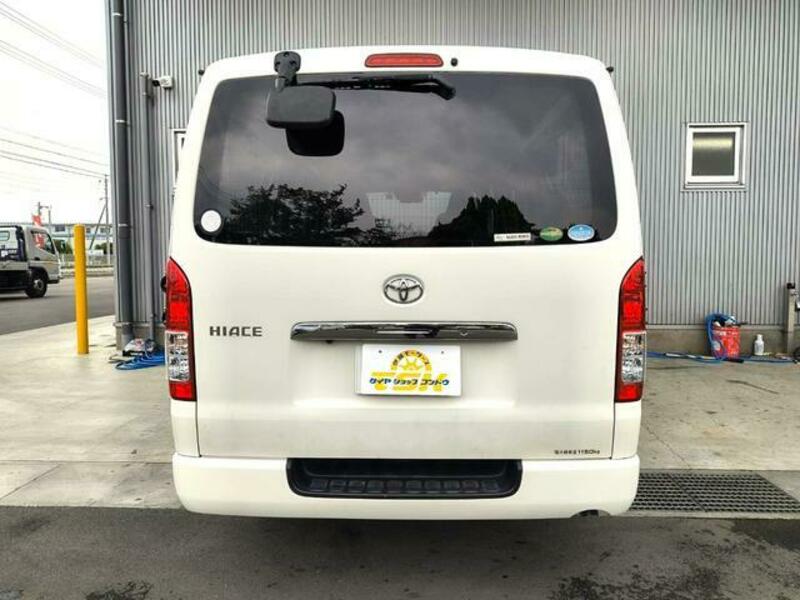 HIACE VAN