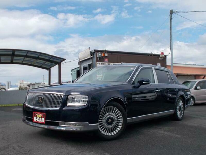 TOYOTA CENTURY