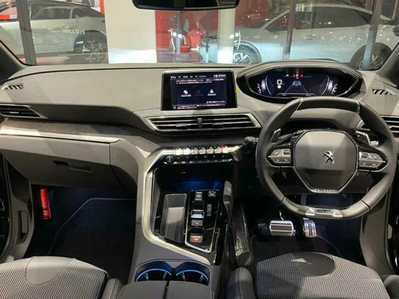 3008