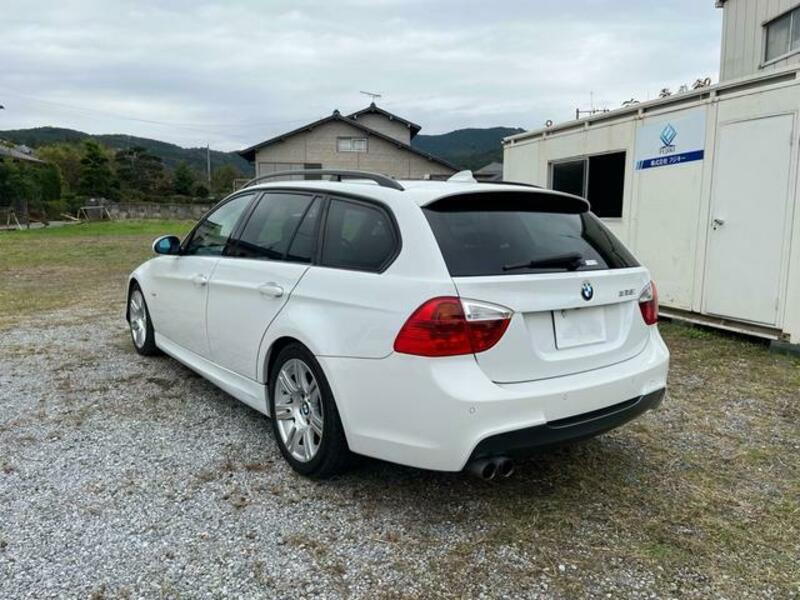 3 SERIES