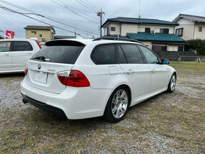 3 SERIES