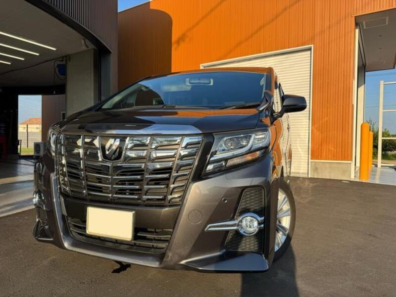 TOYOTA ALPHARD