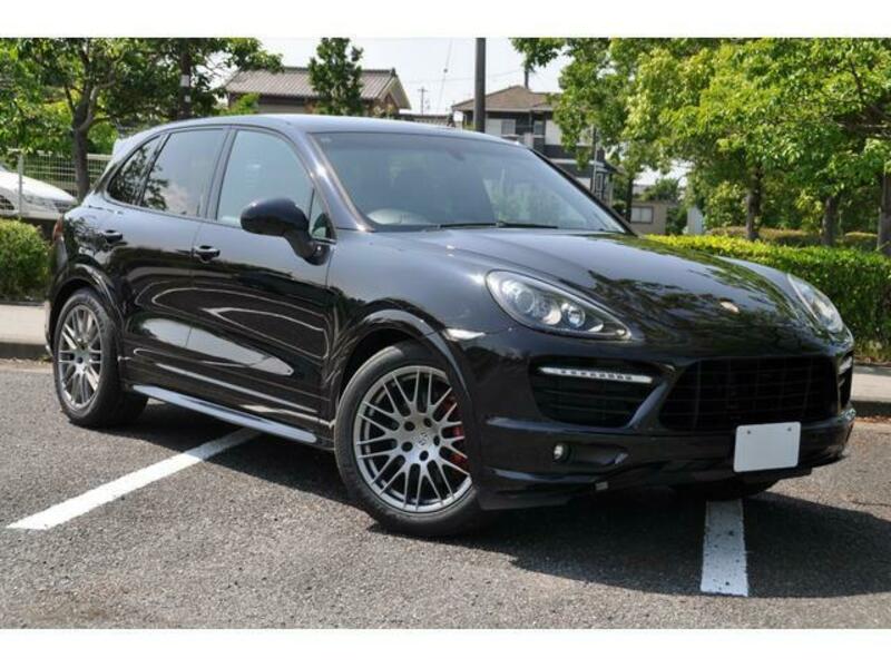 CAYENNE