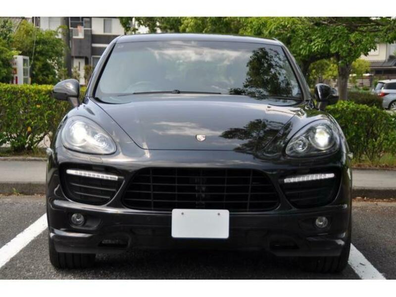 CAYENNE