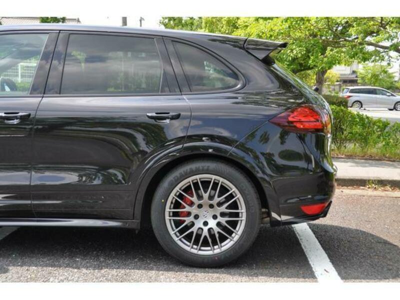 CAYENNE