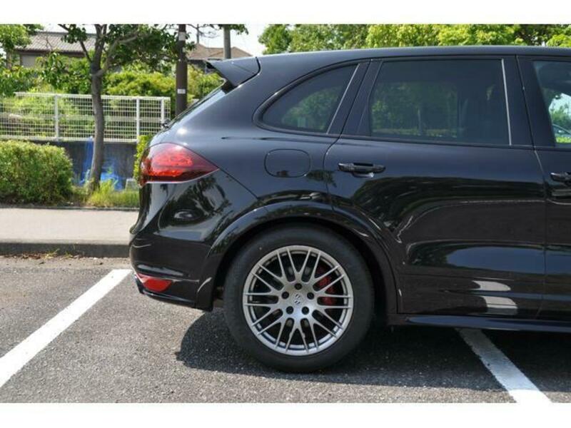 CAYENNE